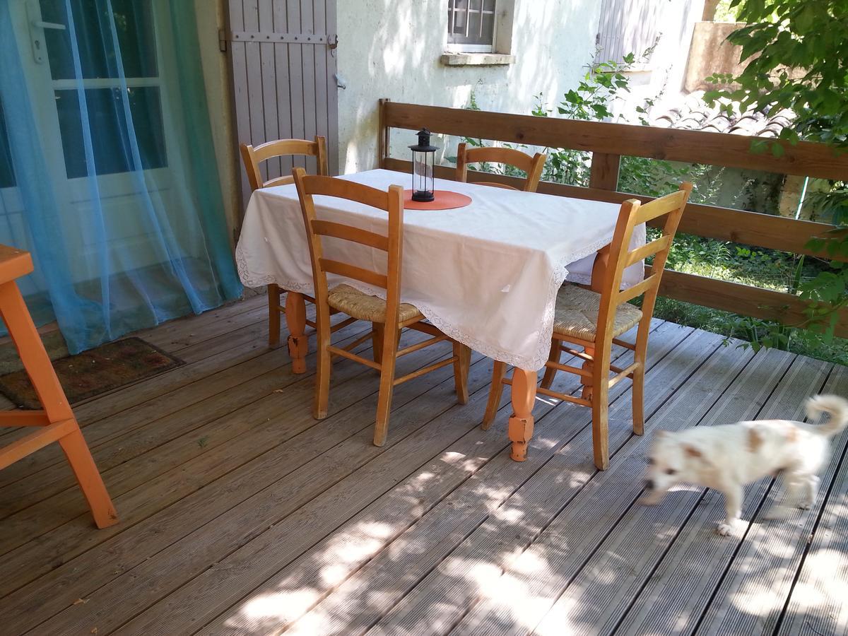 La Bousquatiere Bed & Breakfast Piolenc Exterior foto